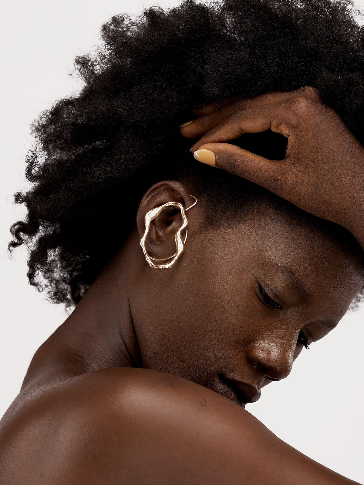 Outlines Ear Cuff